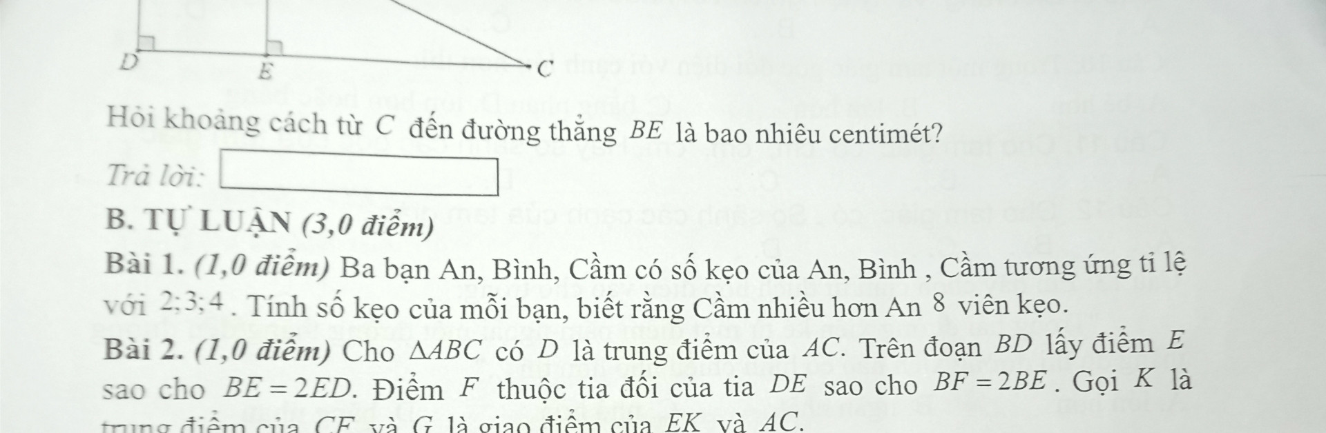 Ba bạn An.Bình.Cầm cầm có số kẹo của Anh Bình .cầm tương ứng tỉ lệ với 2.3.4 tín