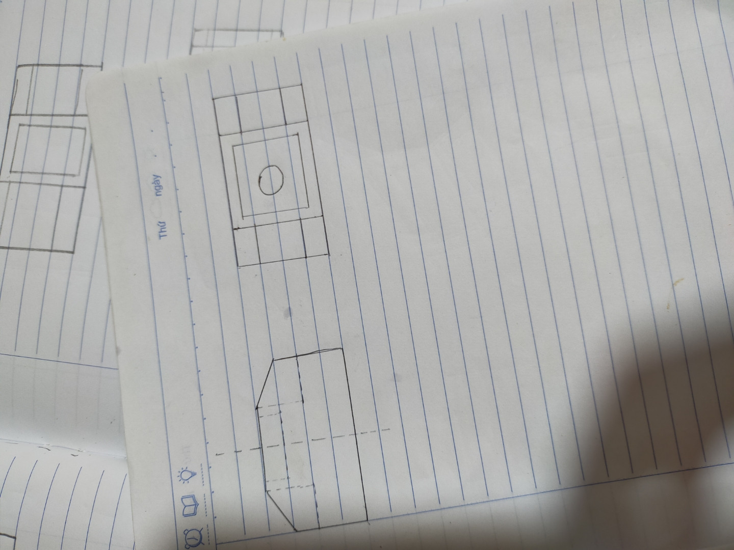 Vẽ hình chiếu cạnh, hình cắt toàn bộ, hình chiếu trục đo ( vật thể 3D)  e ko gửi đc ảnh ạ huhu