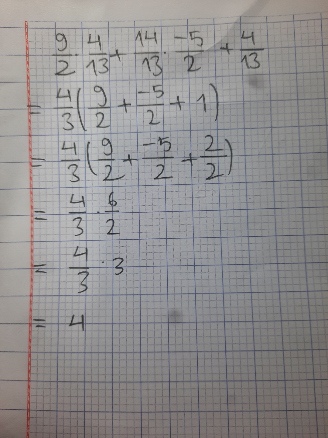 Câu 5 : Một tổ may dự định may 120 cái áo trong một thời gian nhất định . Do cải tiến kỹ thuật , tổ may tăng năng suất mỗi ngày 3 cái áo nên xong trước thời hạn 2 ngày . Tính thời gian dự định hoàn thành công việc của tổ ?
Câu 6 : Hai địa điểm A và B cách nhau 75km . Lúc 7h , một người đi xe đạp đi từ A->B với vận tốc 10km/h . Sau đó , lúc 9h30 
một người đi xe máy đi từ B->A với vận tốc 30km/h . Hỏi mấy giờ hai xe gặp nhau và chỗ gặp nhau cách A bao nhiêu km ?
Câu 7 : Bác Hưng gửi tiết kiệm một số tiền tại một ngân hành với lãi suất 6,2% năm với kì hạn 1 năm , tiền lãi của kì hạn đó lại được cộng vào tiền gốc . Sau khi gửi 2 năm   bác rút lại được số tiền cả gốc lẫn lãi là 
228 568 000 đồng . Hỏi số tiền ban đầu bác Hưng gửi tiết kiệm là bao nhiêu ? Biết lãi suất ngân hàng không đổi trong 2 năm đó .