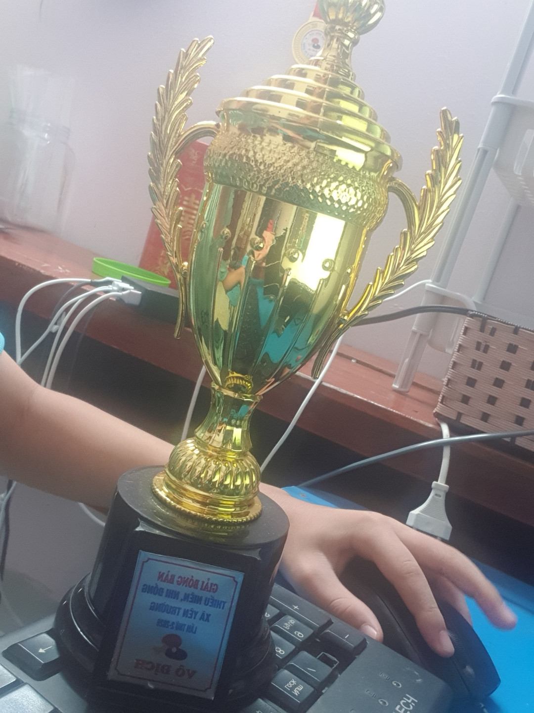 Câu trả lời câu hỏi 1, 2 trang 90 SGK thầy có hỏi quy trình nữa