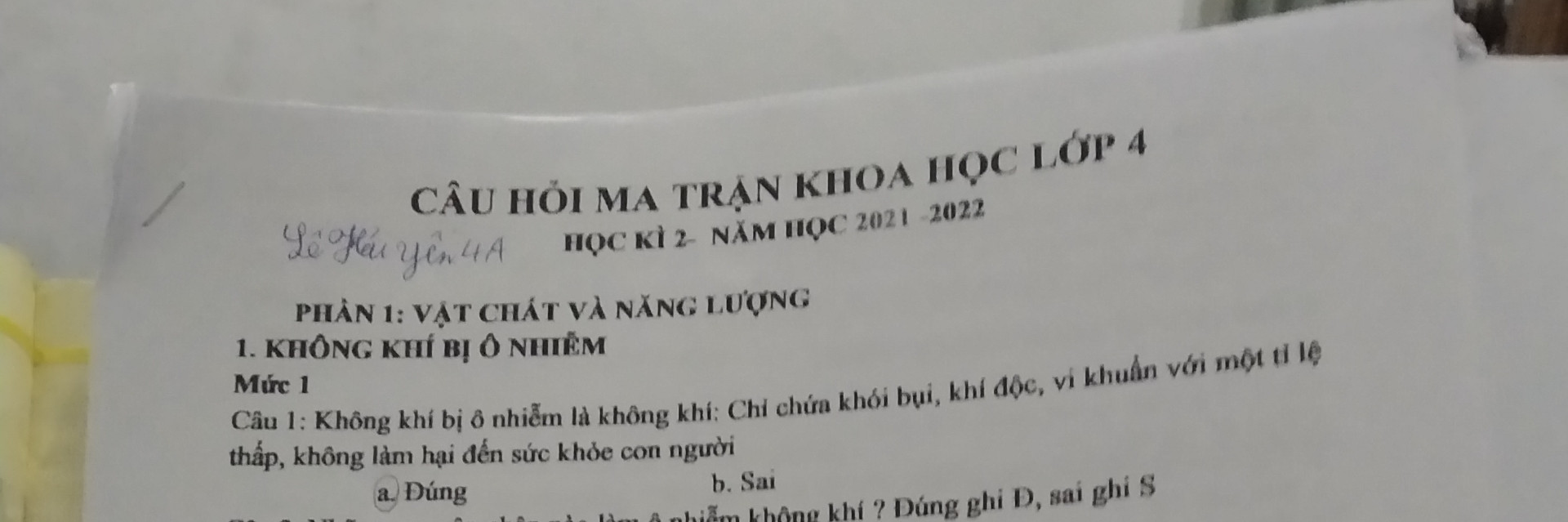 Cho biết các câu dưới đây đúng hay sai.a) Tầng đối lưu là t
