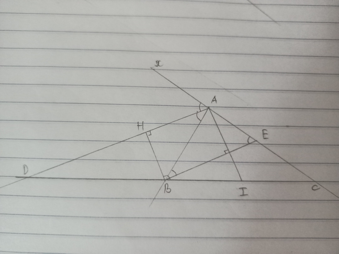 Cho tam giác ABC, vẽ tia phân giác của góc ngoài tại điểm A (góc ngoài BAx với A...