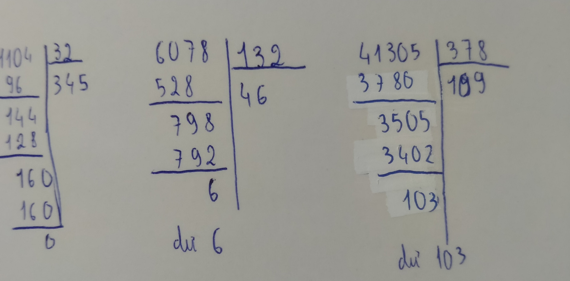 Đặt tính:
1104:32
6078:132
41305:378
Giúp em vs ạ em cảm ơn ạ!.