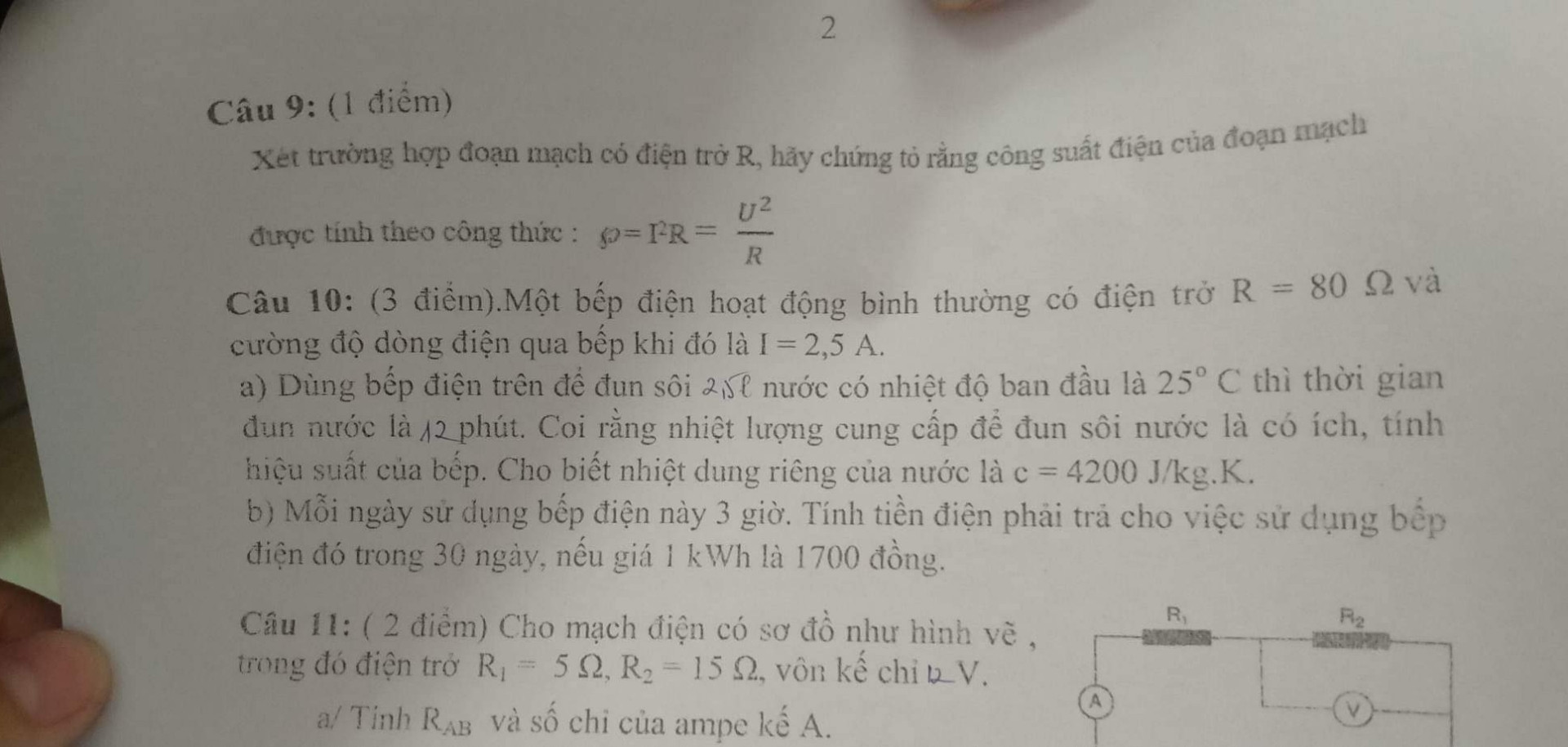Giúp em giải bài với ạ