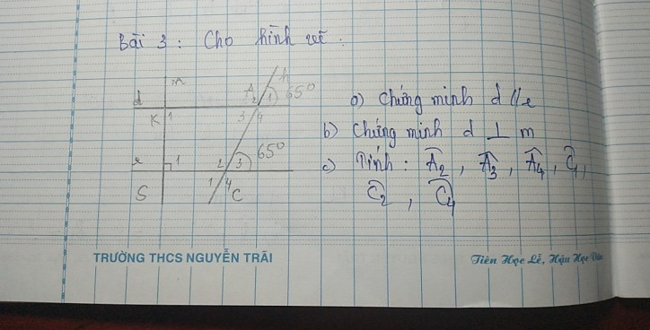 Chứng minh d vuông góc với m