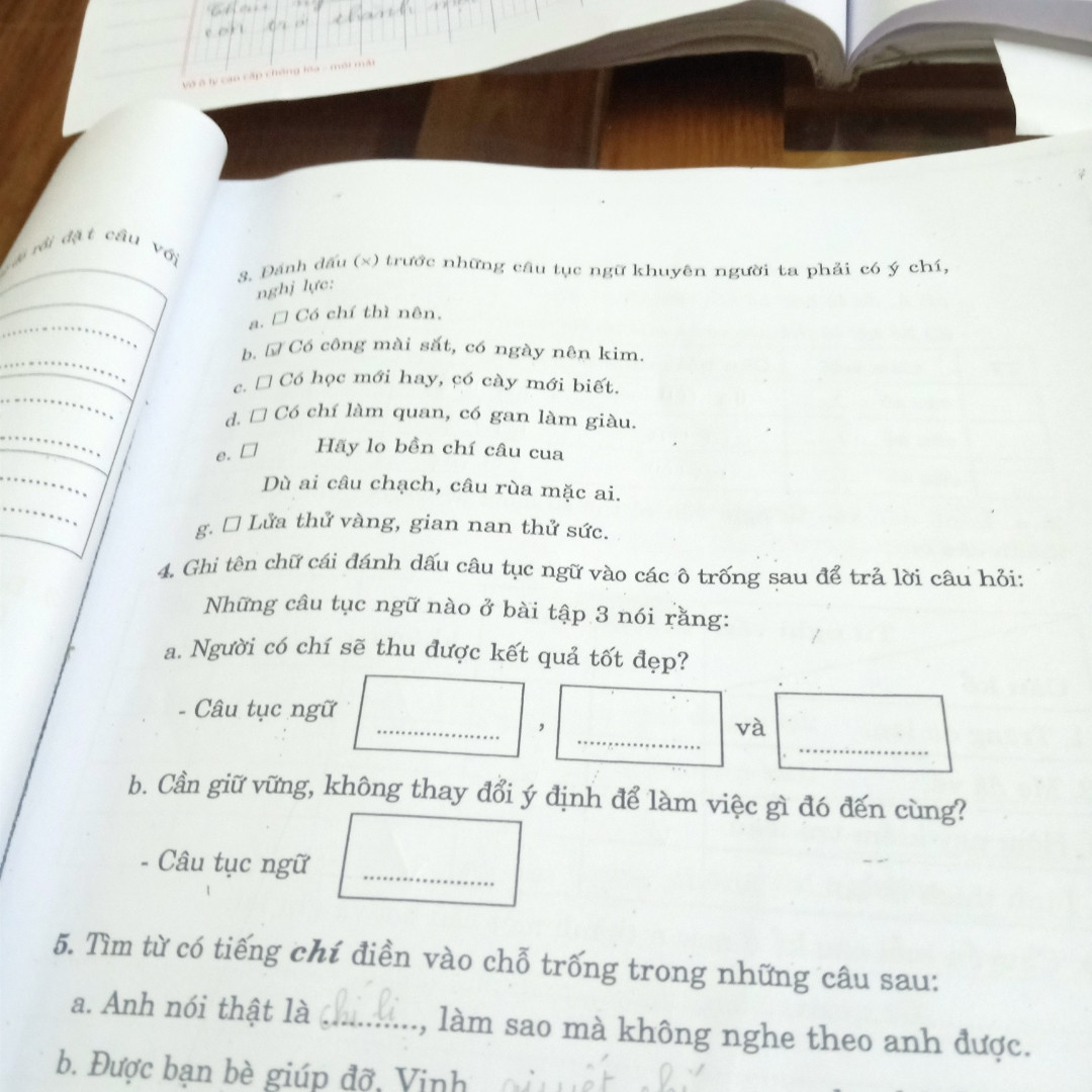 2. Nêu lên những thử thách đối với ý chí,nghị lực của con người