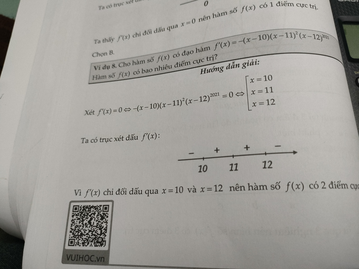 hàm số FX có bao nhiêu điểm cực trị:
f'(x) =   - (x- 10)(x- 11)²(x- 12)²⁰²¹