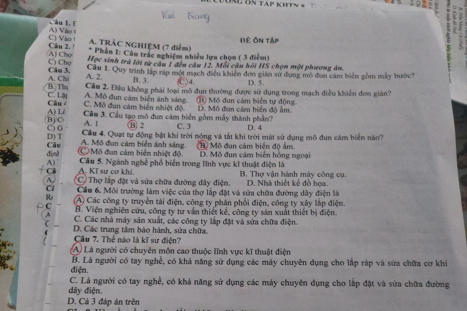 Quy trình lắp ráp 1 mạch điều khiển đơn giản sử dụng mô đun cảm biến gồm mấy bước?