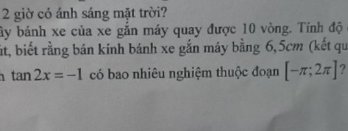 Phương trình tan2x = -1 có bao nhiêu nghiệm thuộc [-π,2π]