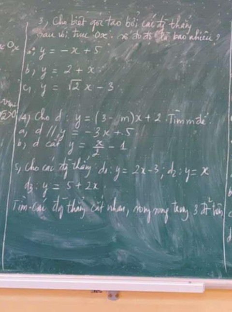 Cho d : y= (3-m)x+2 .Tìm m để 
a) d// y = -3x+5
b) cắt y = x/2 -1