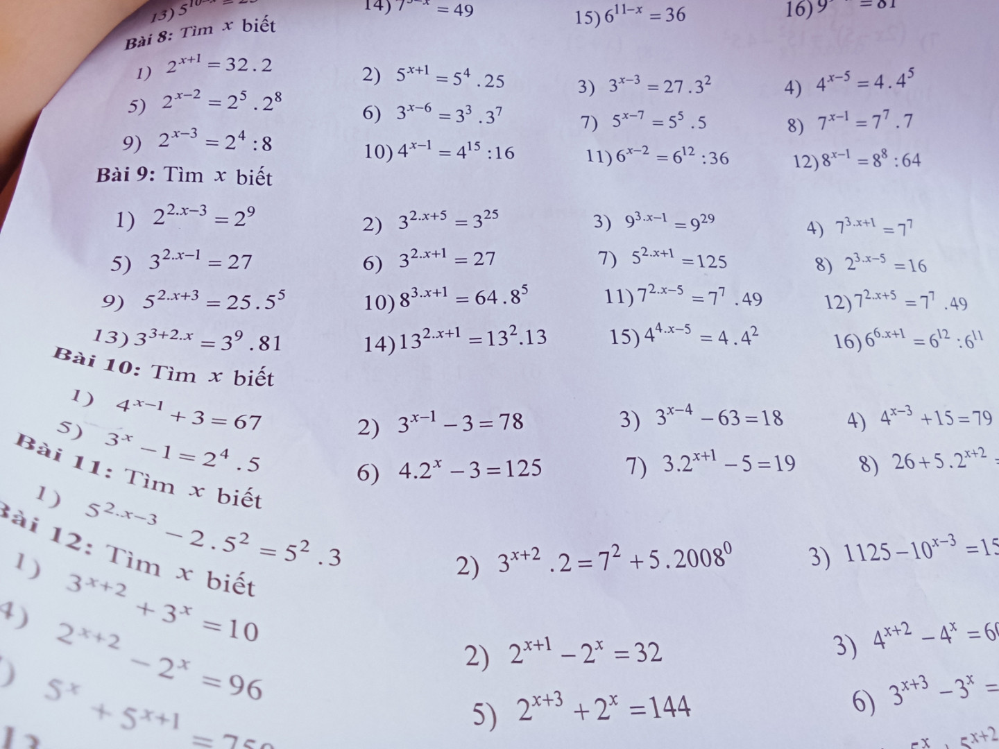 hai cau tho ''Có đám mây mùa hạ -Vắt nửa mình sang thu'' su dung phep tu tu nao?...