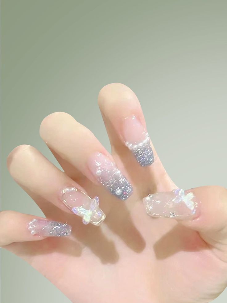 Bài 1:So sánh các phân số sau:
 a) 3/-4 và 2/-4; b) -1/2²×3 và -12/2²×3²×5; c)-5/6 và -6/15
Bài 2:Tìm số nguyên x lớn nhất sao cho x&lt; -13/3
Bài 3:Tìm phân số lớn hơn 1/6 nhưng nhỏ hơn 1/4 và có tử số là 5.
Bài 4:Một chiếc bánh kem chocolate (sô-cô-la) có 1/6 khối lượng là chocolate trắng, 2/5 khối lượng là chocolate đen và còn lại là bột và sữa tươi. Hỏi chiếc bánh kem có khối lượng chocolate màu nào nhiều hơn ?