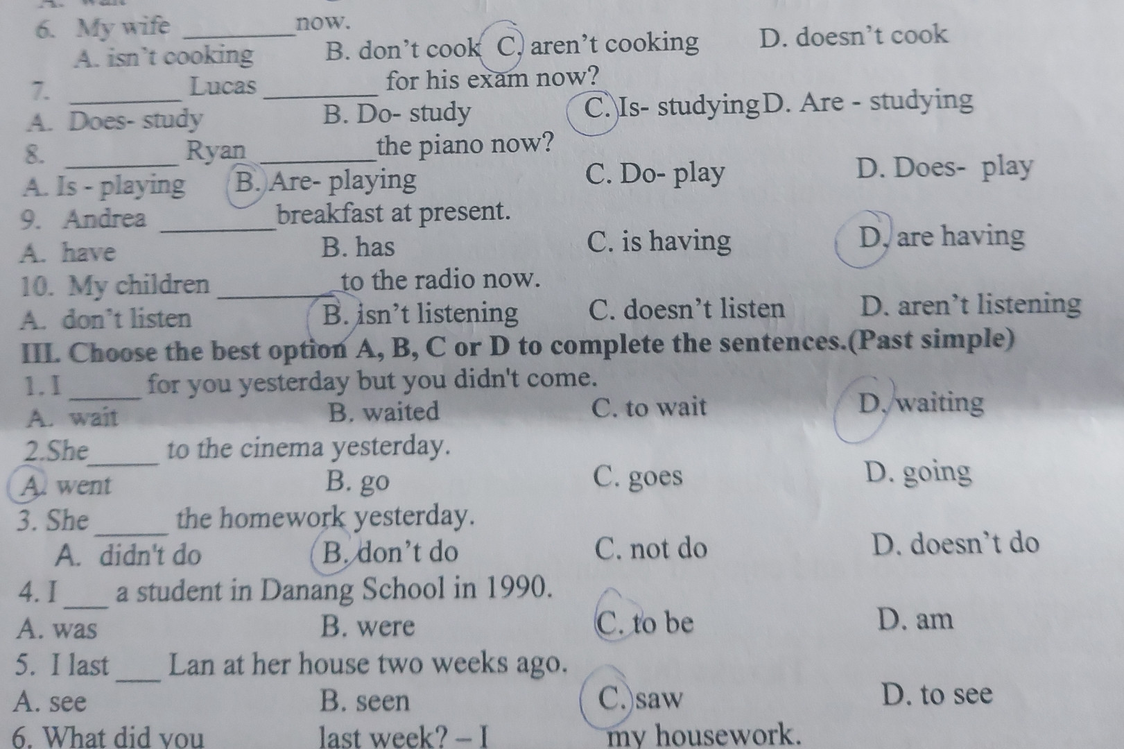 Xem câu hỏi dưới bình luận ạ Cảm ơn anh chị🥺