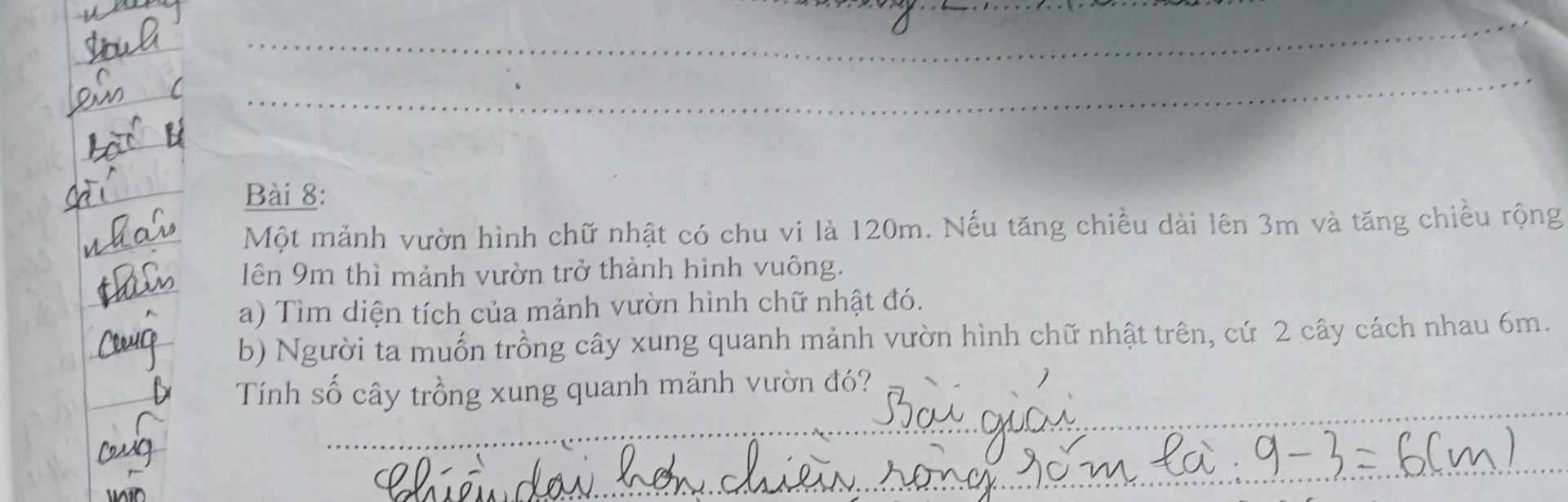 Một cửa hàng có 1978m vải gồm 3 loại: vải xanh, vải trắng và vải đen. Biết số vải đen hơn tổng số hai loại kia 58m. Nếu bớt vải trắng đi 36m thì vải trắng bằng vải đen. Hỏi mỗi loại có bao nhiêu mét?