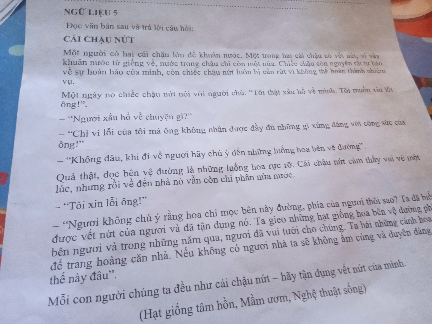 Mọi người giúp mình bài cái chậu nứt trong đề cương văn cuối HK2 nhé cảm ơn mọi người