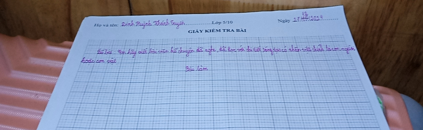 Viết bài văn nói về một người bạn thân của em . Thật chi tiết nhé !
